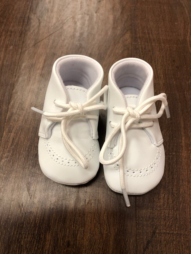 L'Amour White Baby Shoes